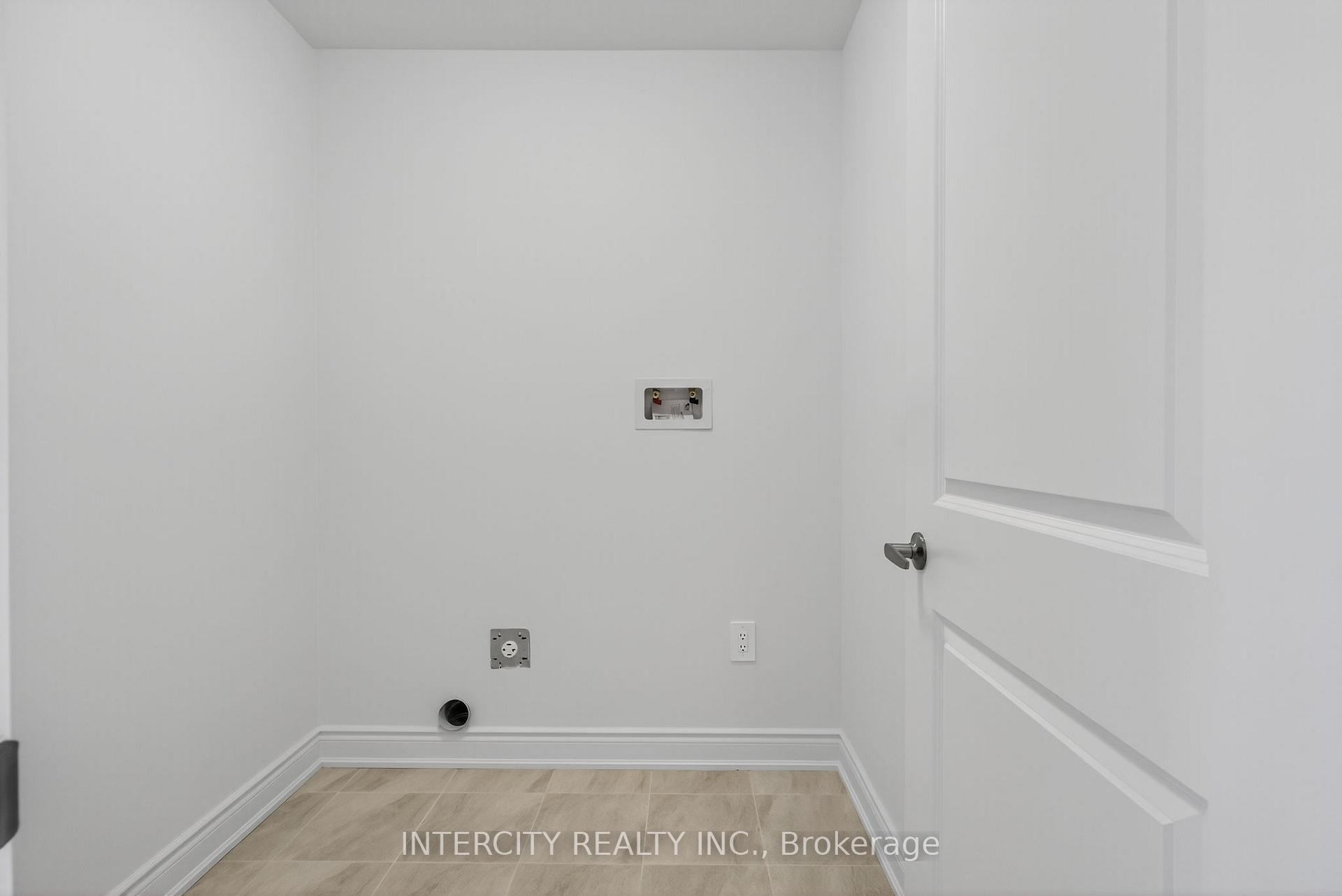 Photo 19 of 23 Avalon Drive, Wasaga Beach — HOMEH