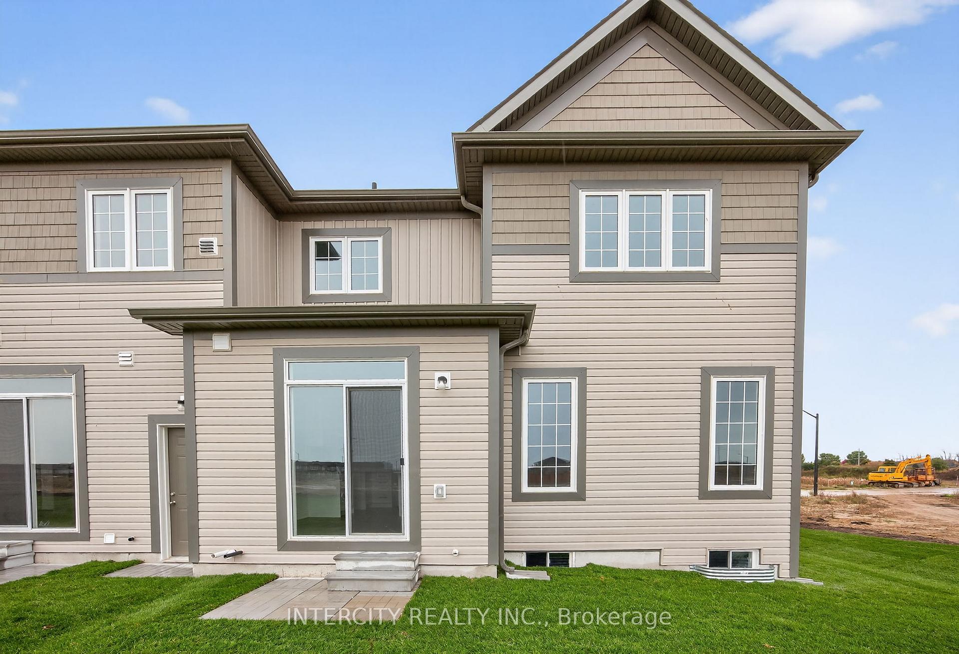 Photo 31 of 23 Avalon Drive, Wasaga Beach — HOMEH