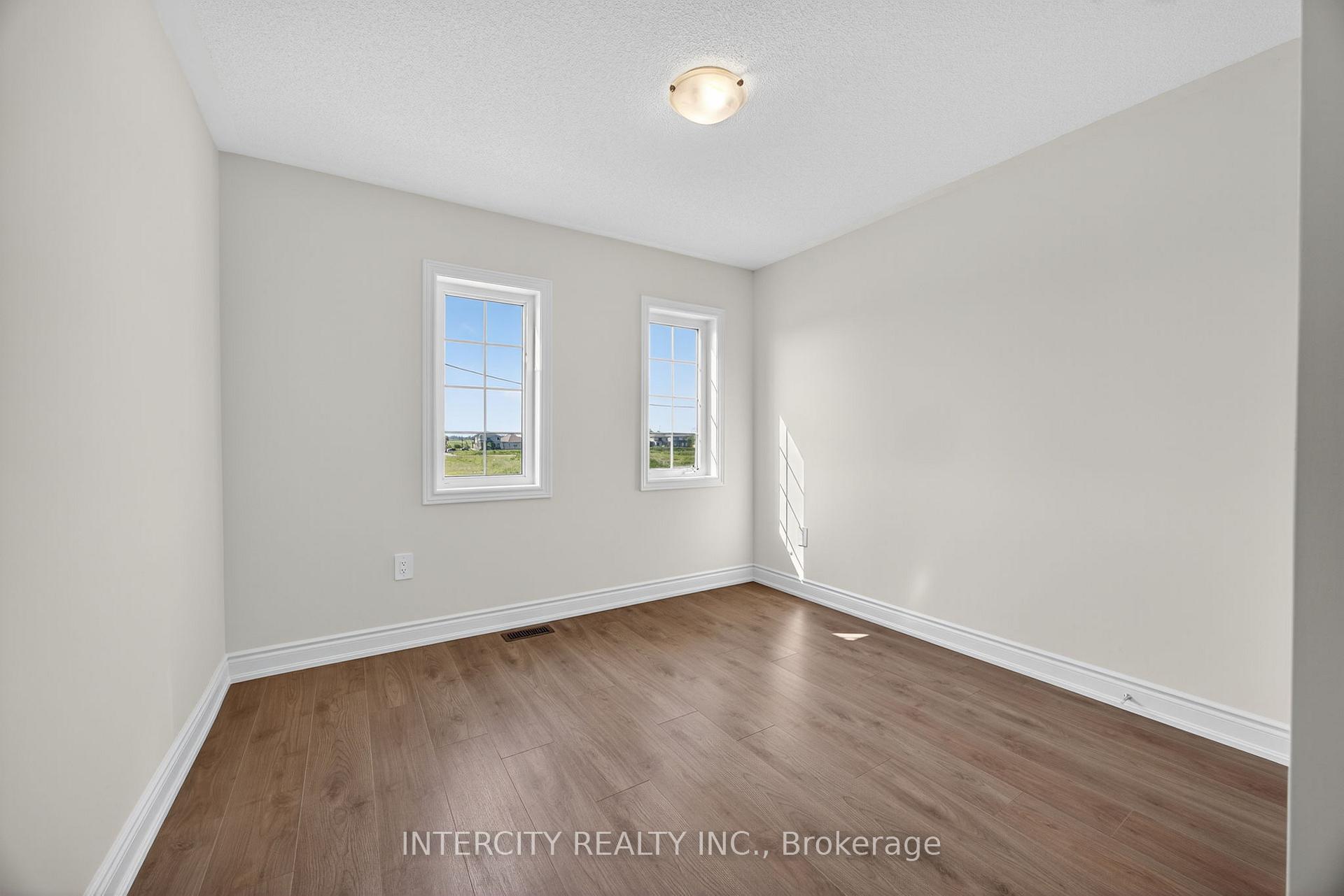 Photo 36 of 21 Avalon Drive, Wasaga Beach — HOMEH