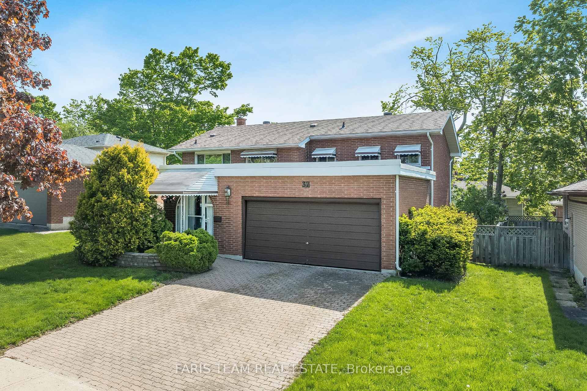 Photo 2 of 37 Varden Avenue, Barrie, Codrington — HOMEH