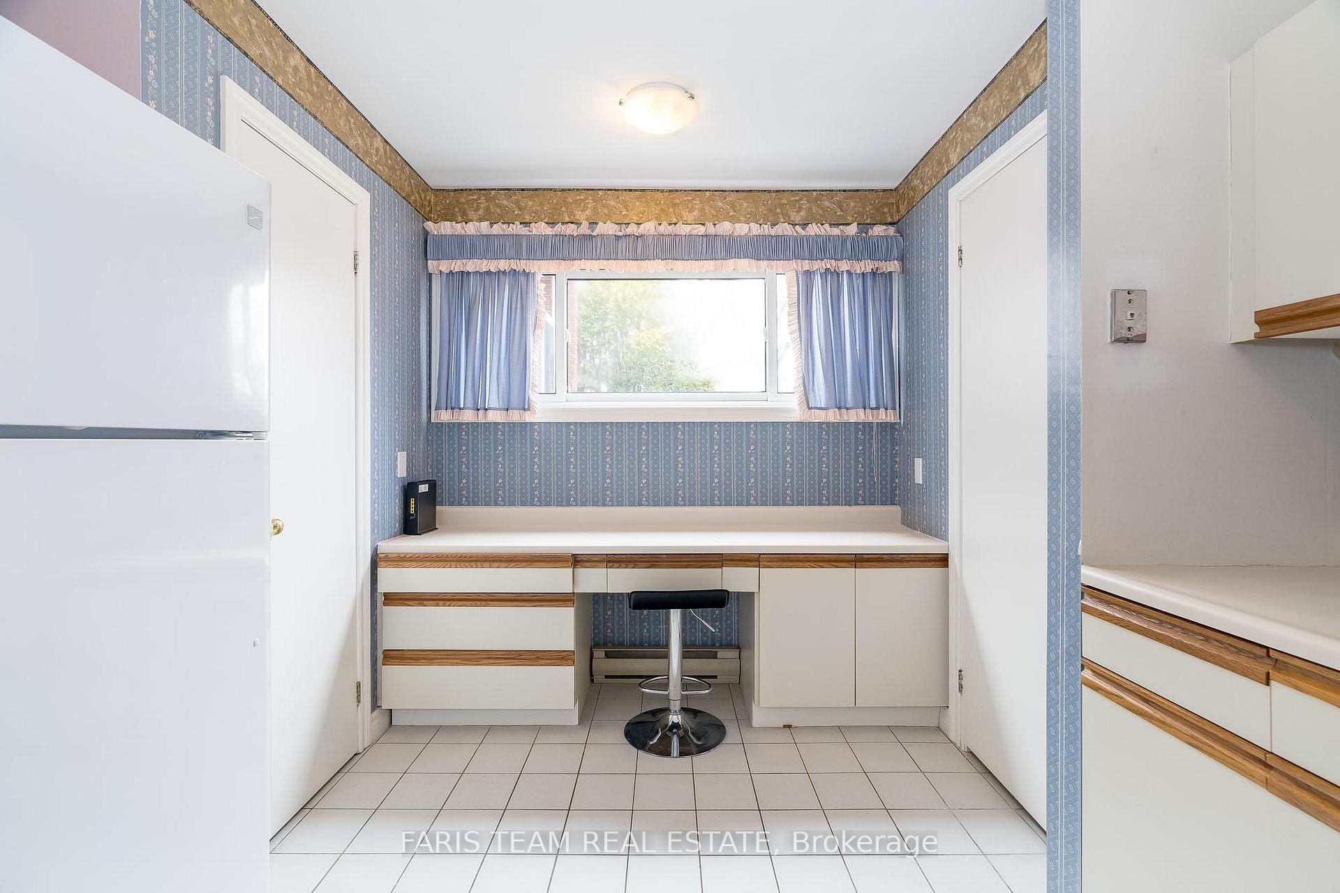Photo 15 of 37 Varden Avenue, Barrie, Codrington — HOMEH