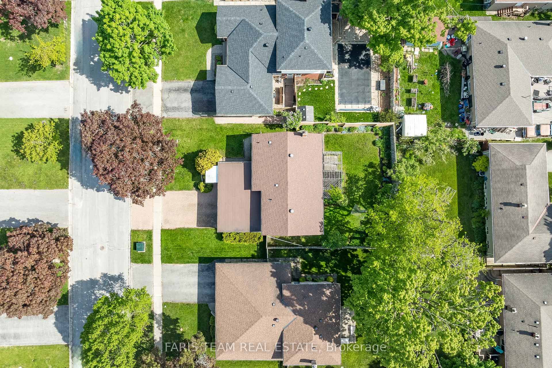 Photo 25 of 37 Varden Avenue, Barrie, Codrington — HOMEH