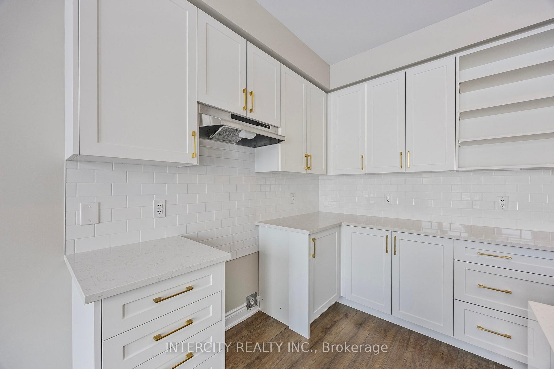 Photo 35 of 78 Season Crescent, Wasaga Beach — HOMEH