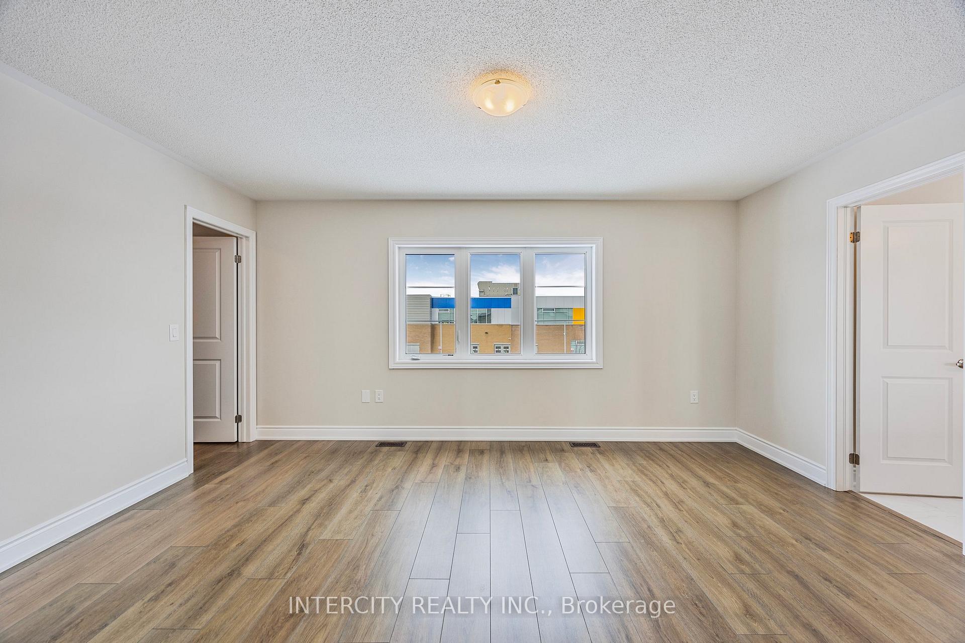 Photo 27 of 78 Season Crescent, Wasaga Beach — HOMEH