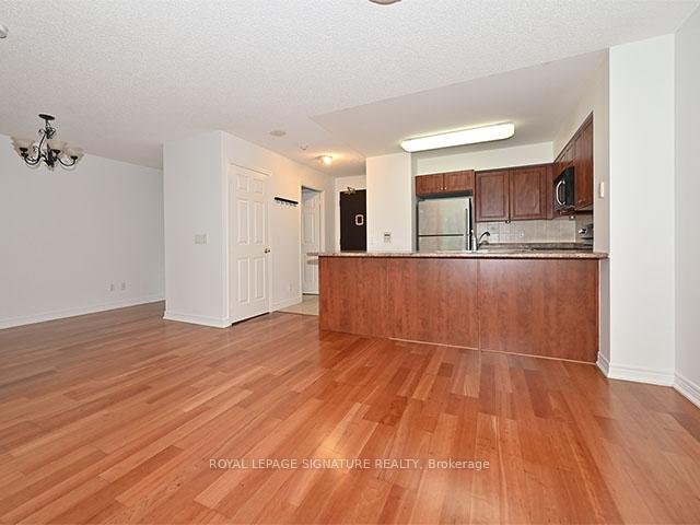 Photo 3 of Unit 612, 30 Grand Trunk Crescent, Toronto, Waterfront Communities — HOMEH