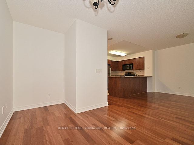 Photo 17 of Unit 612, 30 Grand Trunk Crescent, Toronto, Waterfront Communities — HOMEH