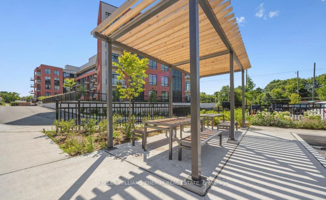 Photo 15 of Unit 112, 1010 Dundas Street E, Whitby, Pringle Creek — HOMEH