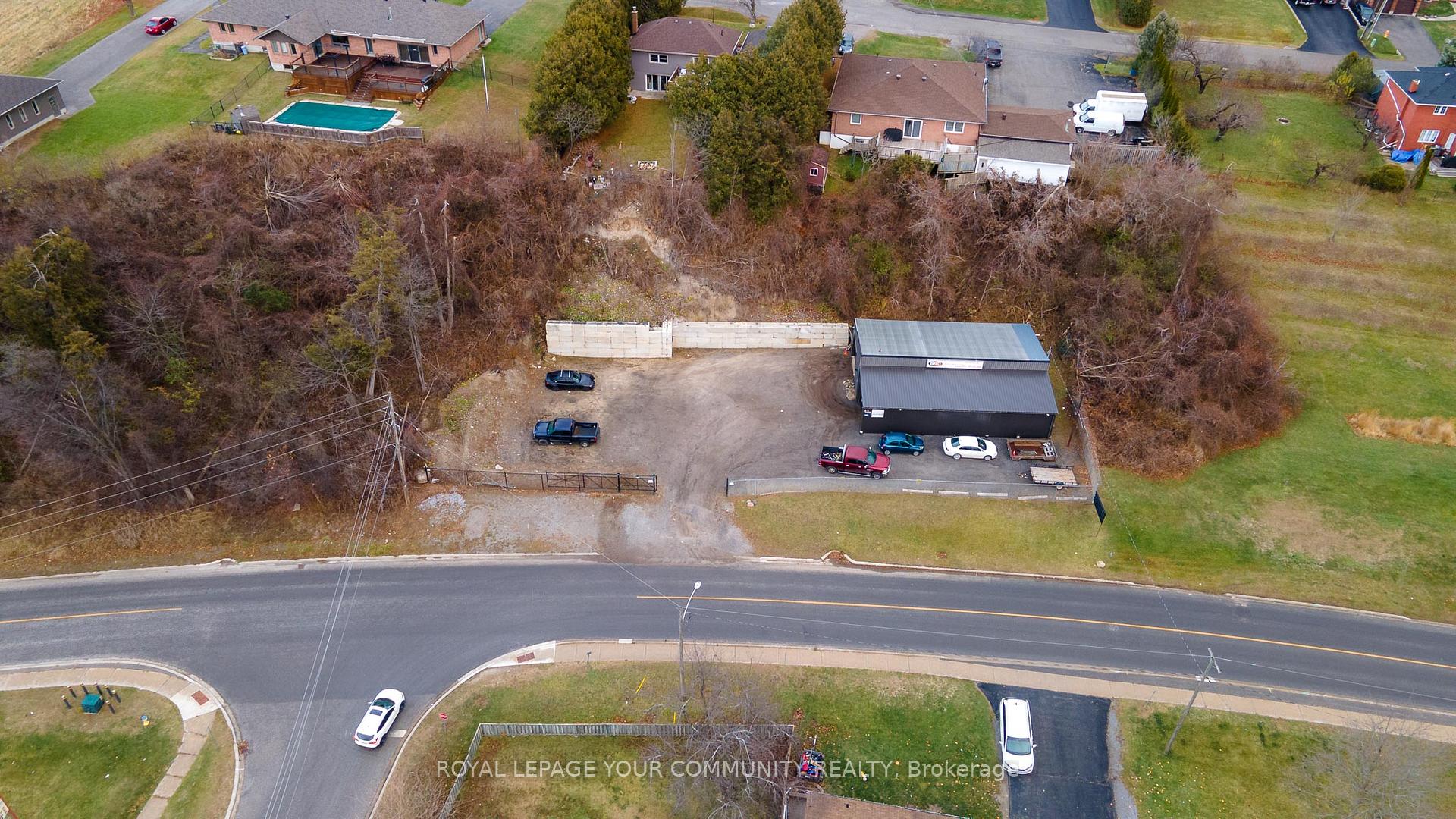 Photo 9 of 103 The Queensway, Georgina, Keswick North — HOMEH