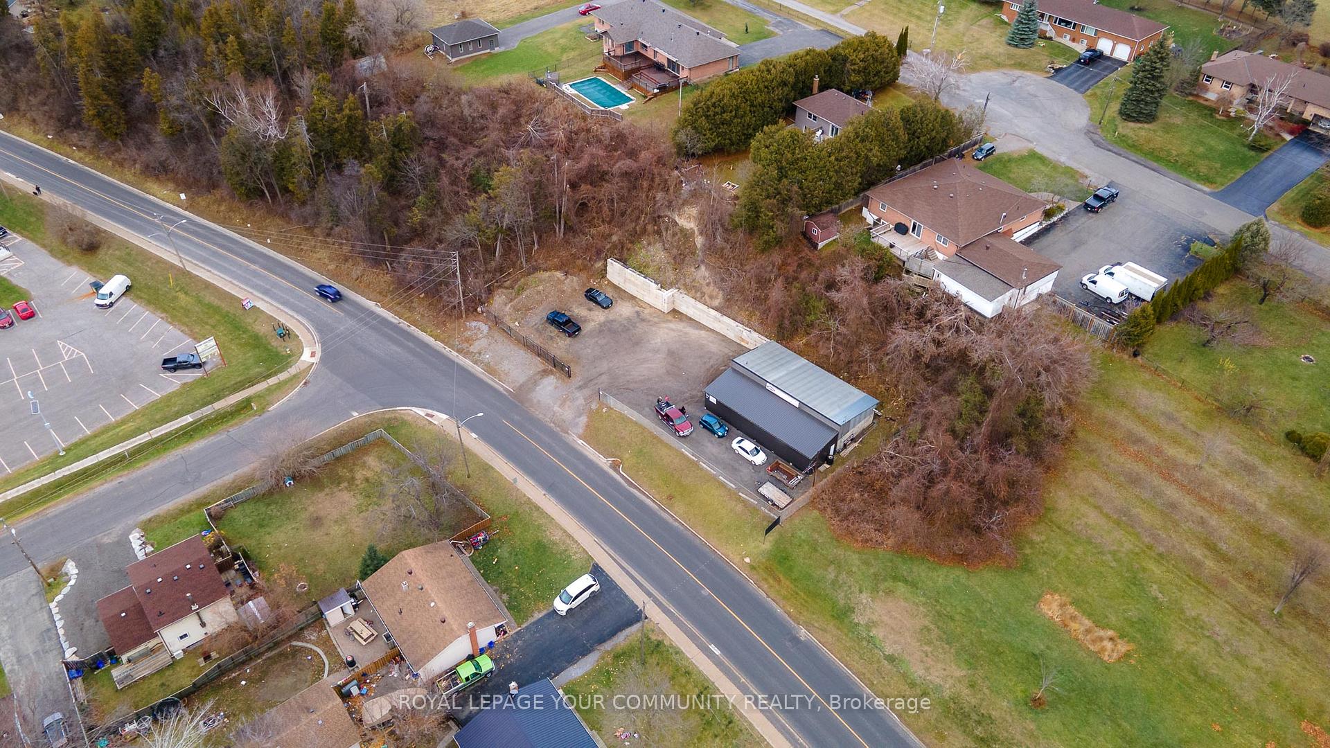 Photo 10 of 103 The Queensway, Georgina, Keswick North — HOMEH