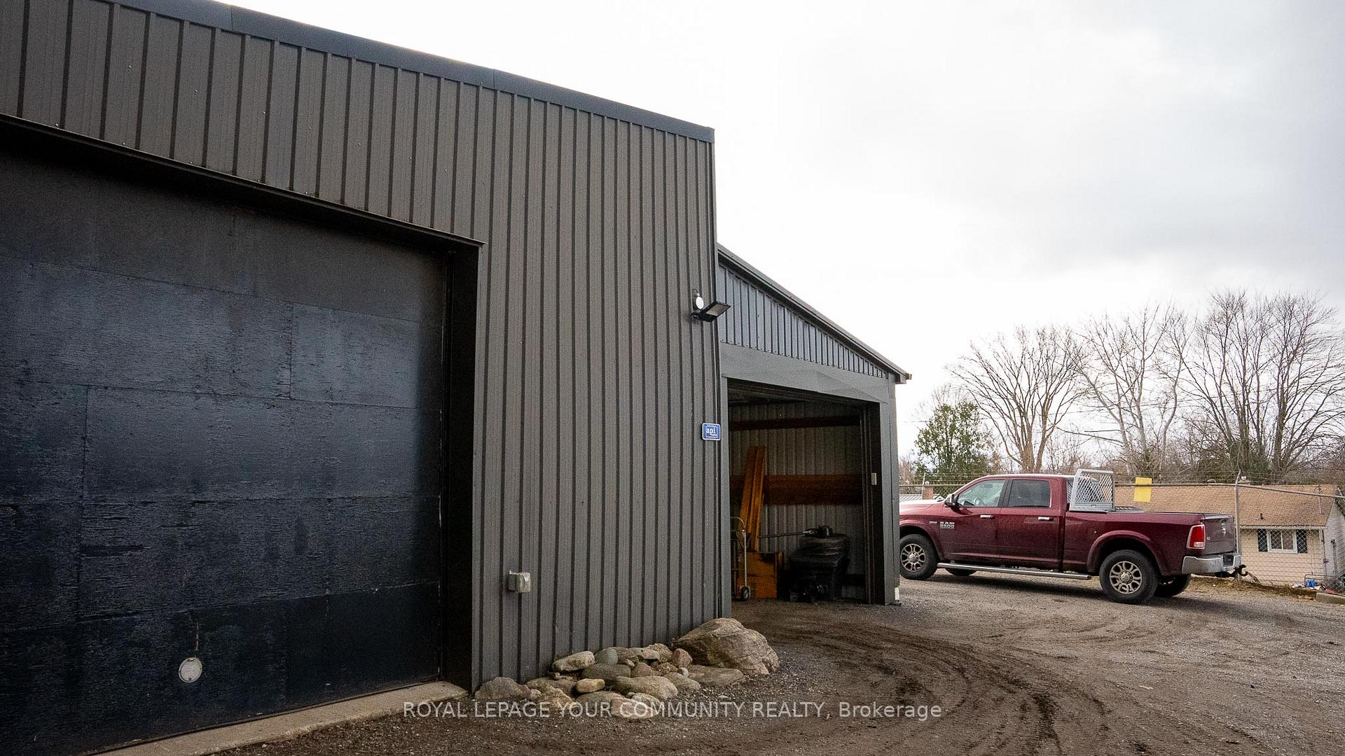 Photo 35 of 103 The Queensway, Georgina, Keswick North — HOMEH
