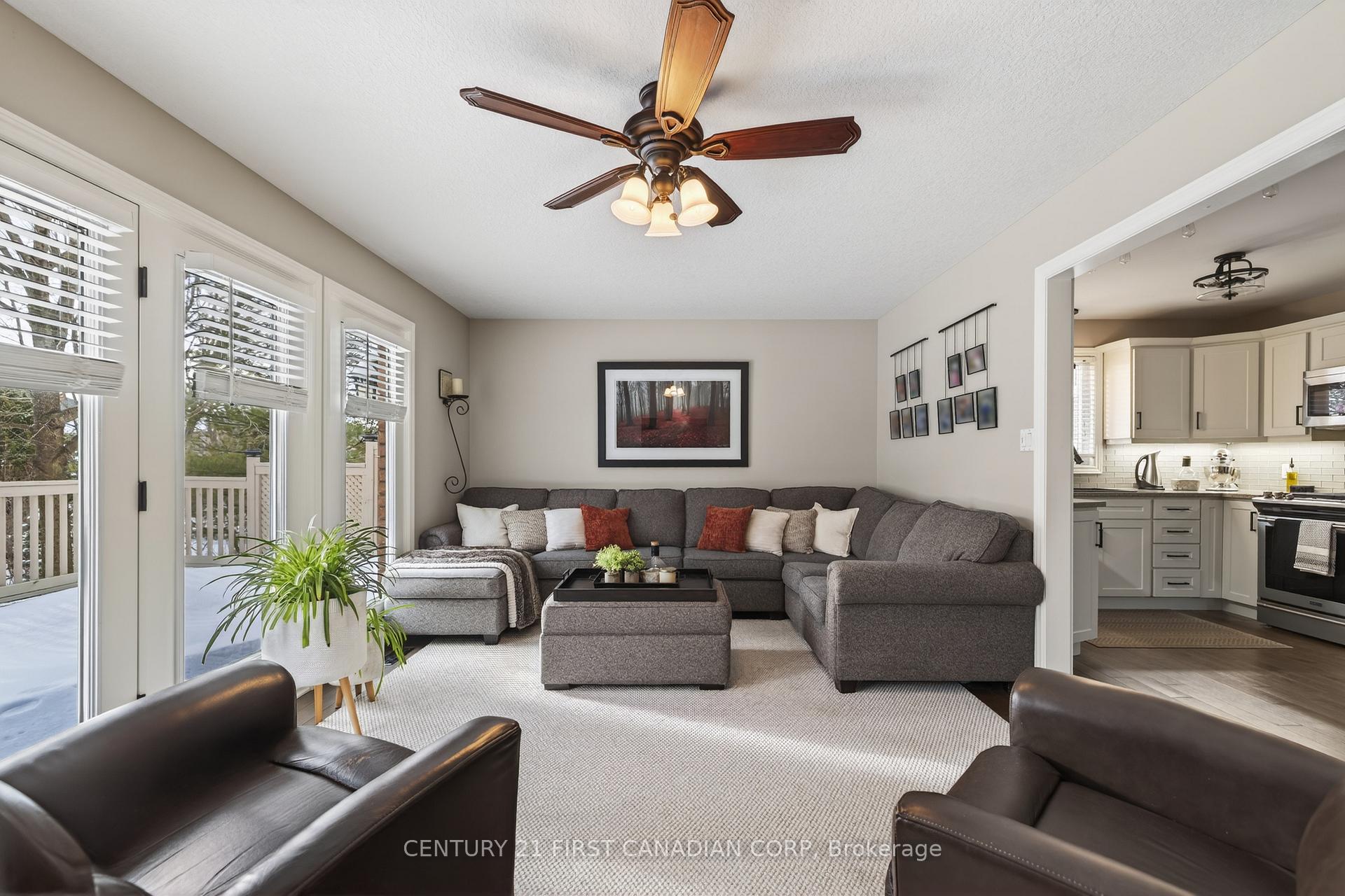 Photo 23 of 16 Blue Heron Place, St. Thomas — HOMEH