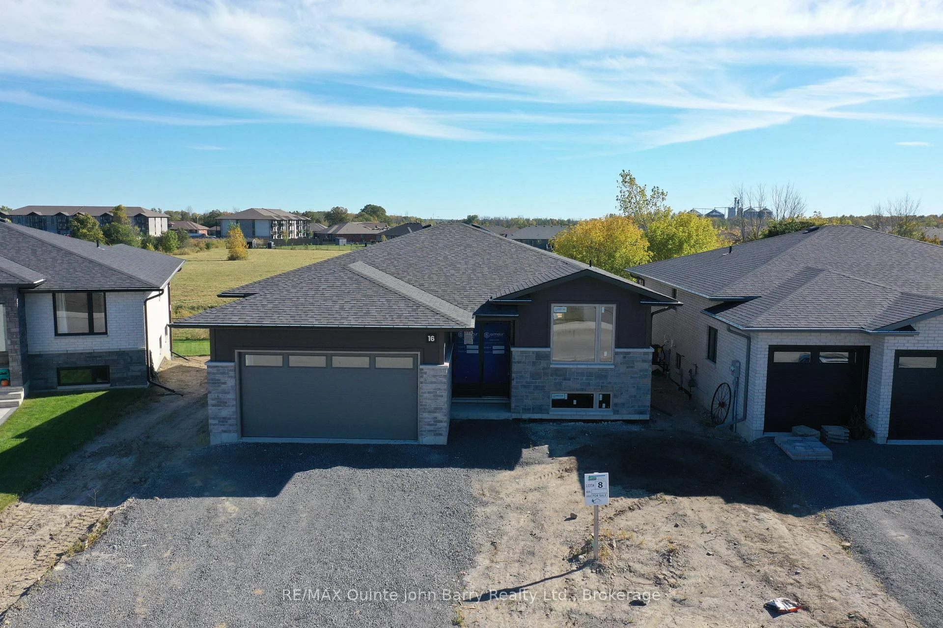Photo of Unit Lot 8, 16 Parkland Circle