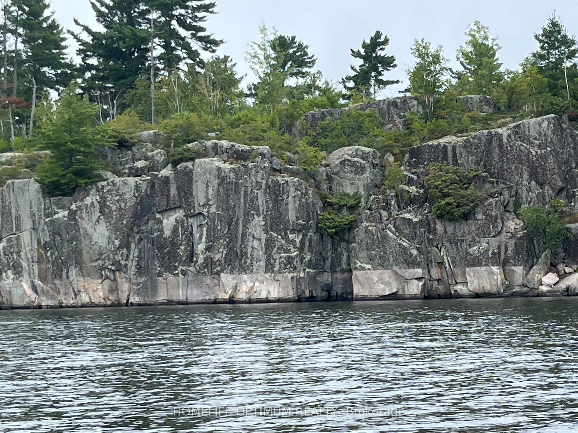 Photo 11 of PCL 3663 Rainy Lake, Rainy River — HOMEH