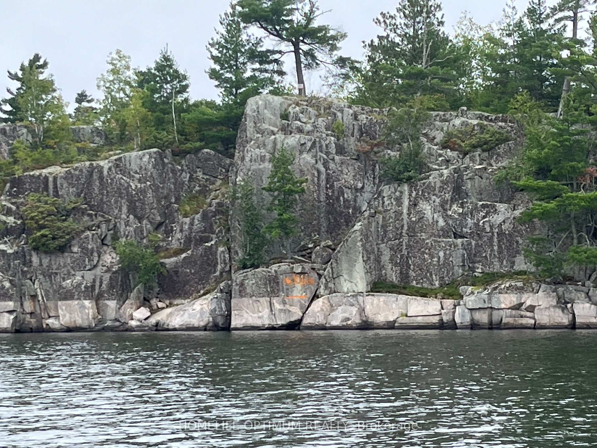Photo 6 of PCL 3663 Rainy Lake, Rainy River — HOMEH