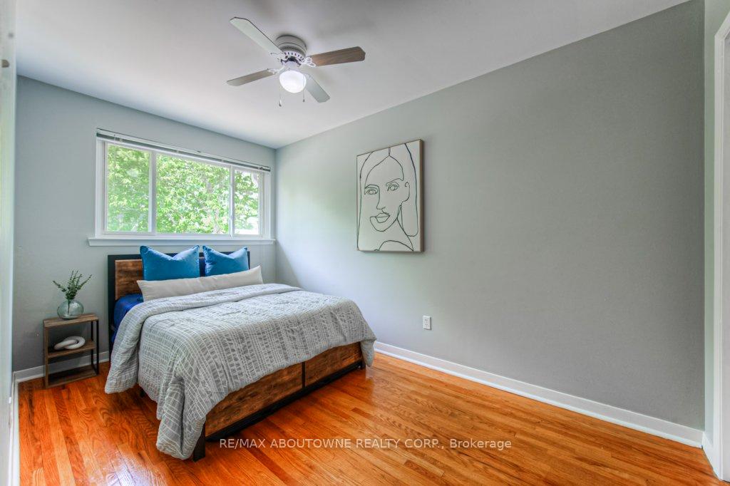 Photo 16 of 5503 Schueller Crescent, Burlington, Appleby — HOMEH