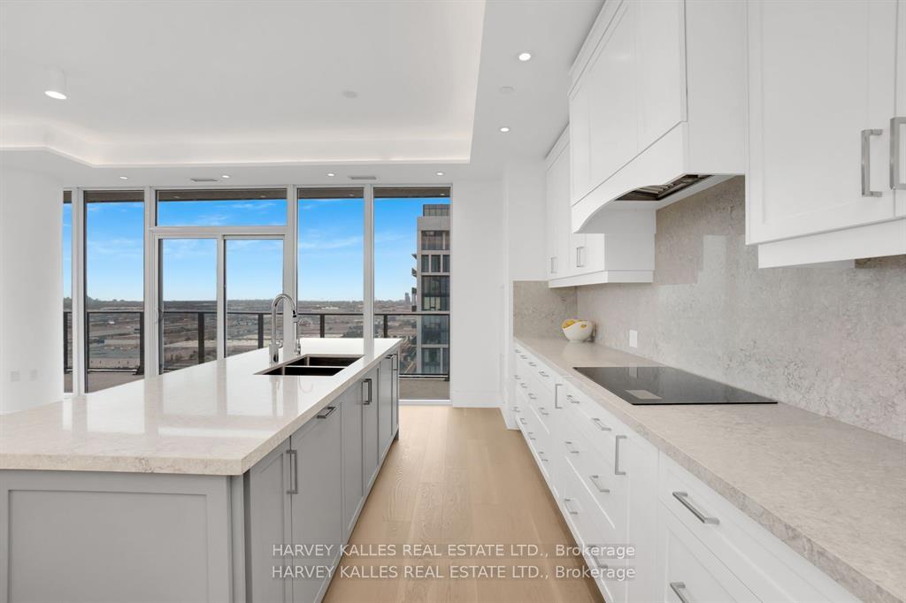 Photo 5 of Unit PH 102, 9000 Jane Street, Vaughan, Vellore Village — HOMEH