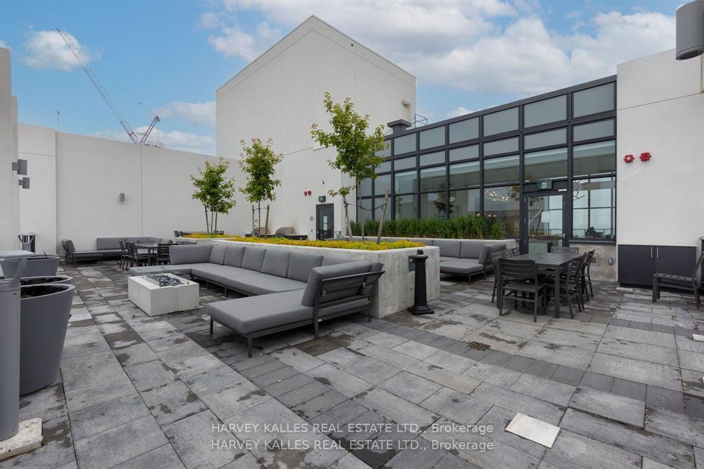 Photo 37 of Unit PH 102, 9000 Jane Street, Vaughan, Vellore Village — HOMEH