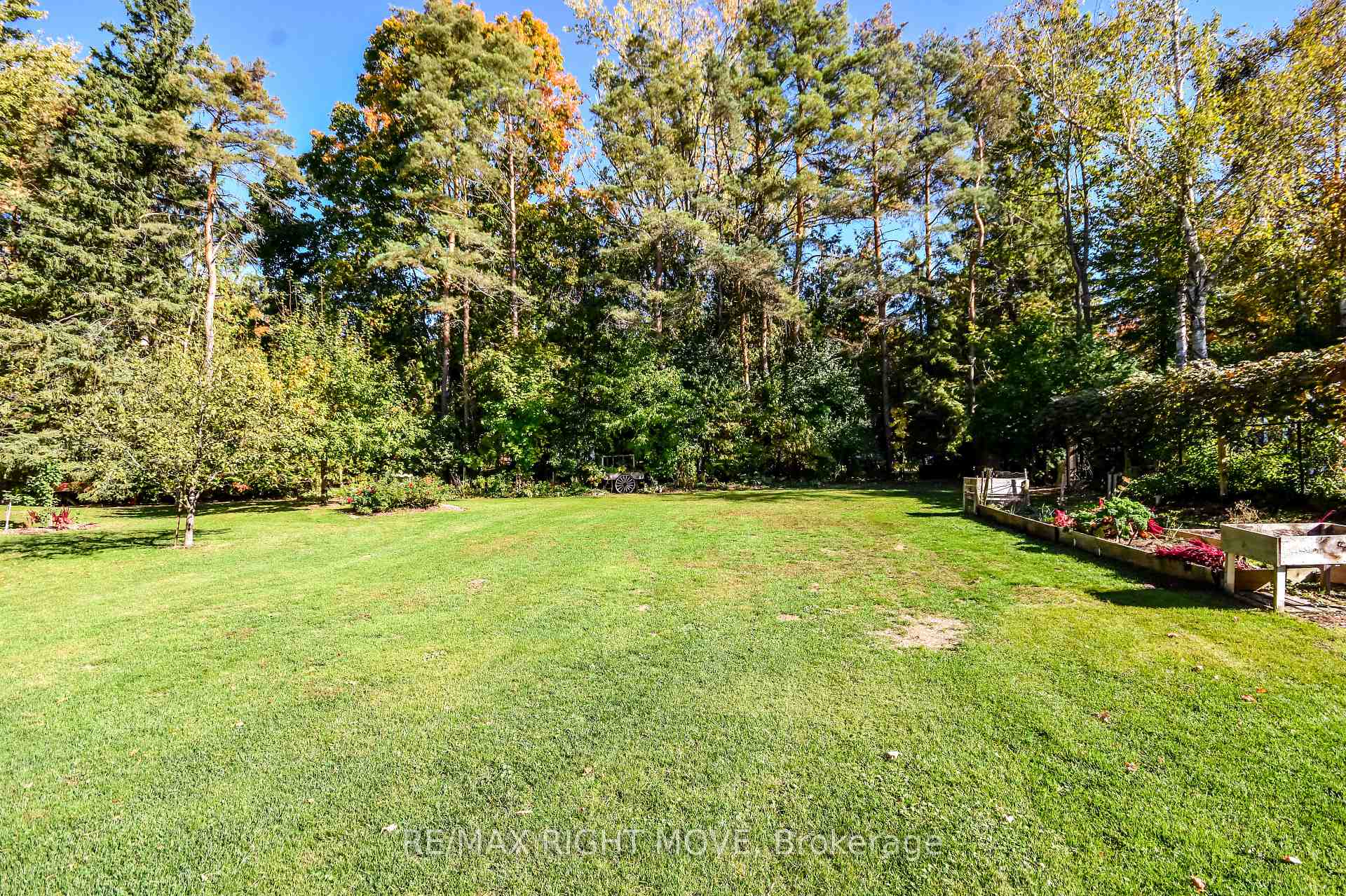 Photo 43 of 4043 Digby Drive, Severn, Bass Lake — HOMEH