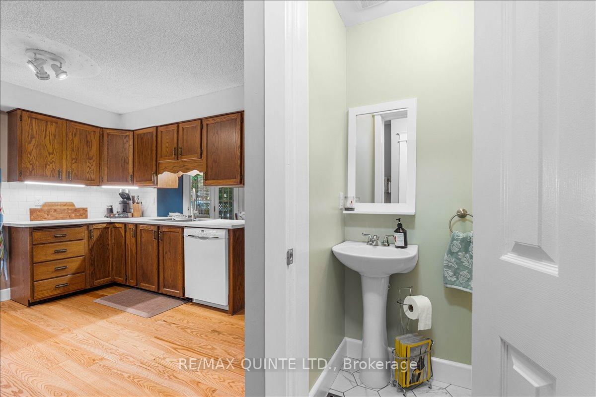 Photo 45 of 57 Kensington Crescent, Belleville, Belleville Ward — HOMEH