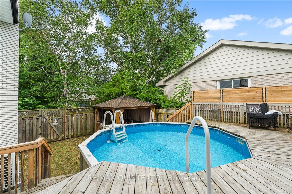 Photo 48 of 57 Kensington Crescent, Belleville, Belleville Ward — HOMEH