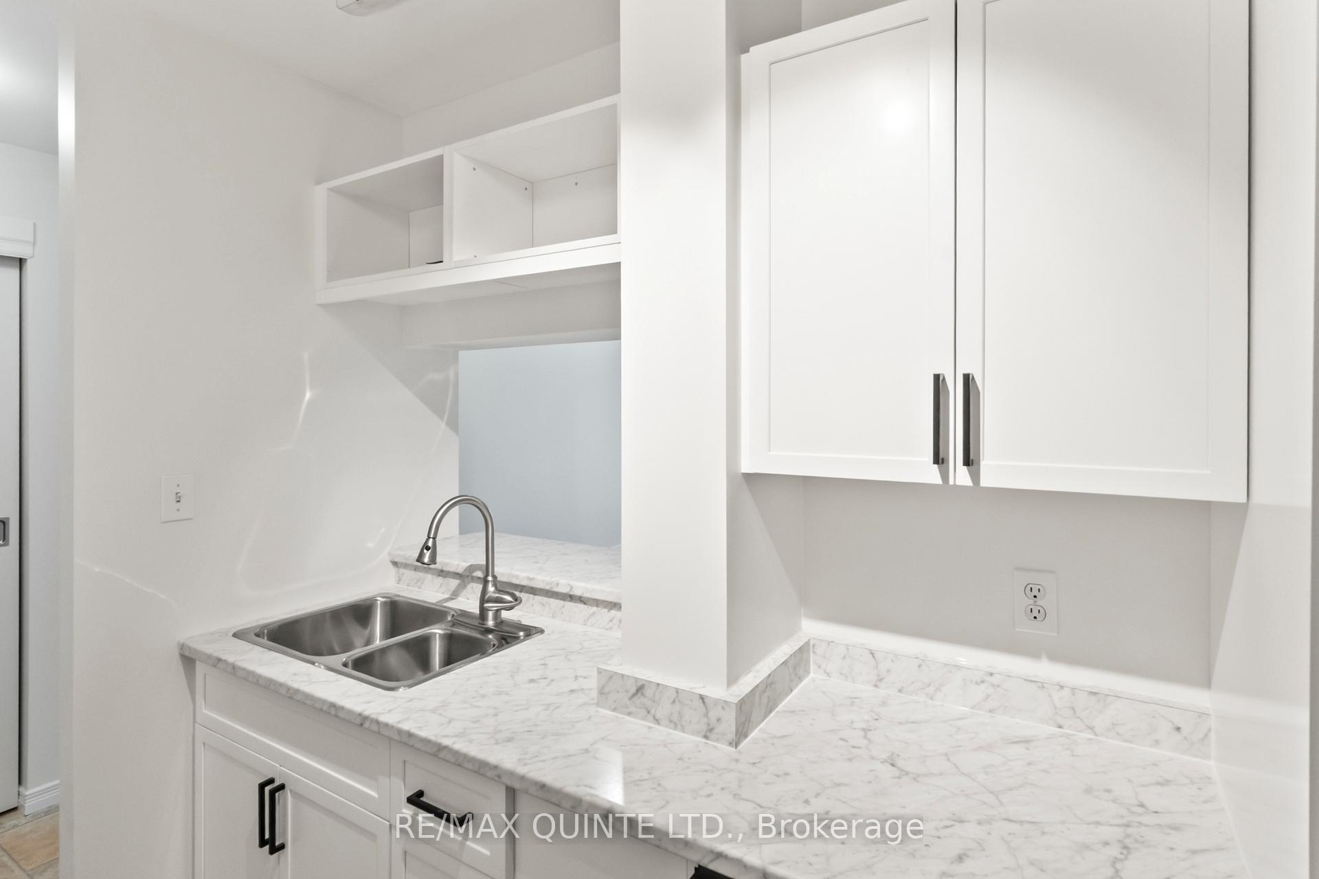 Photo 8 of Unit 207, 20 Fourth Avenue, Quinte West, Trenton Ward — HOMEH