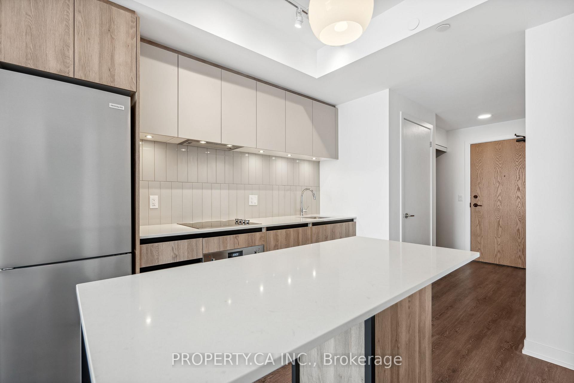 Photo 6 of Unit 2405, 7950 Bathurst Street, Vaughan, Beverley Glen — HOMEH