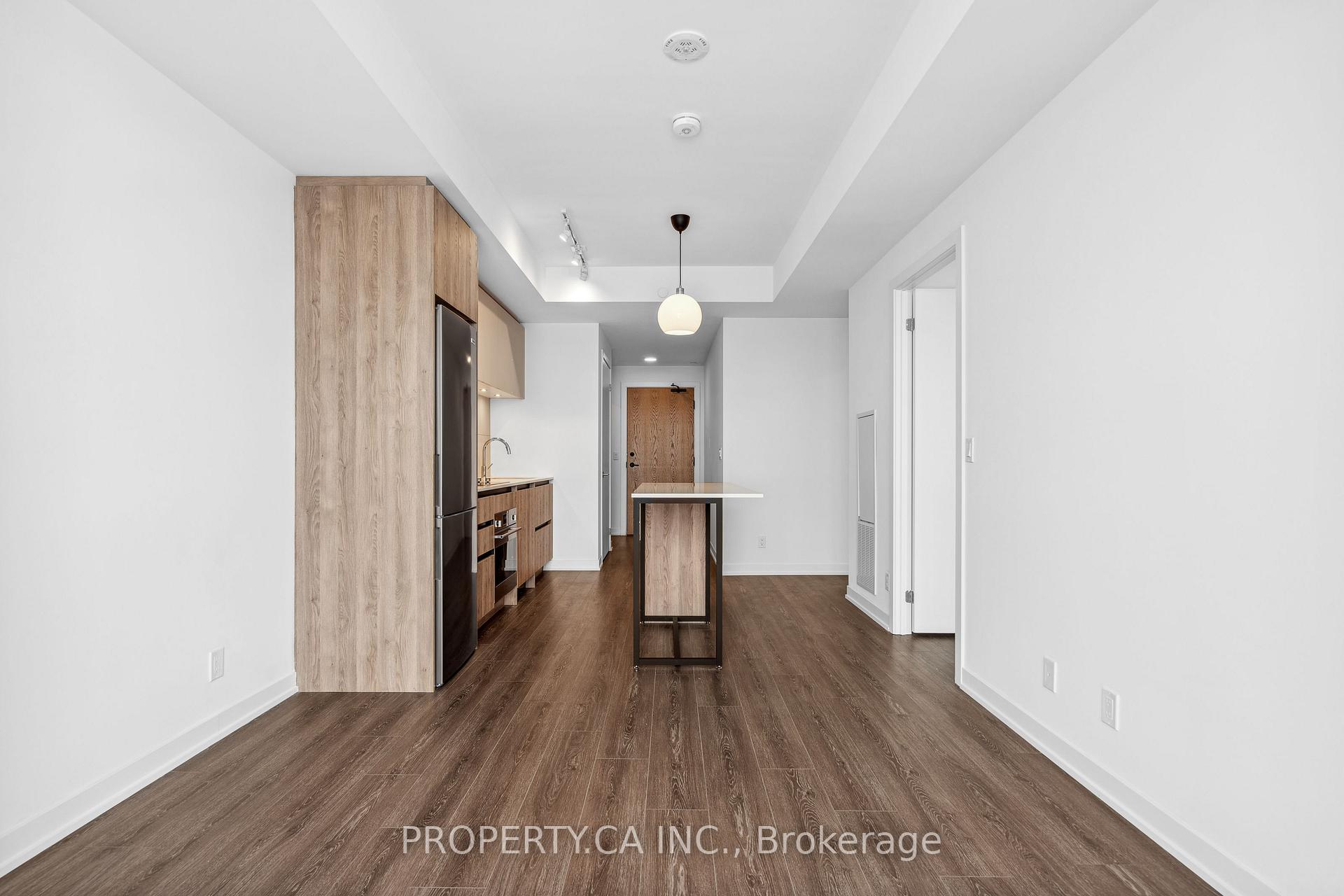 Photo 10 of Unit 2405, 7950 Bathurst Street, Vaughan, Beverley Glen — HOMEH