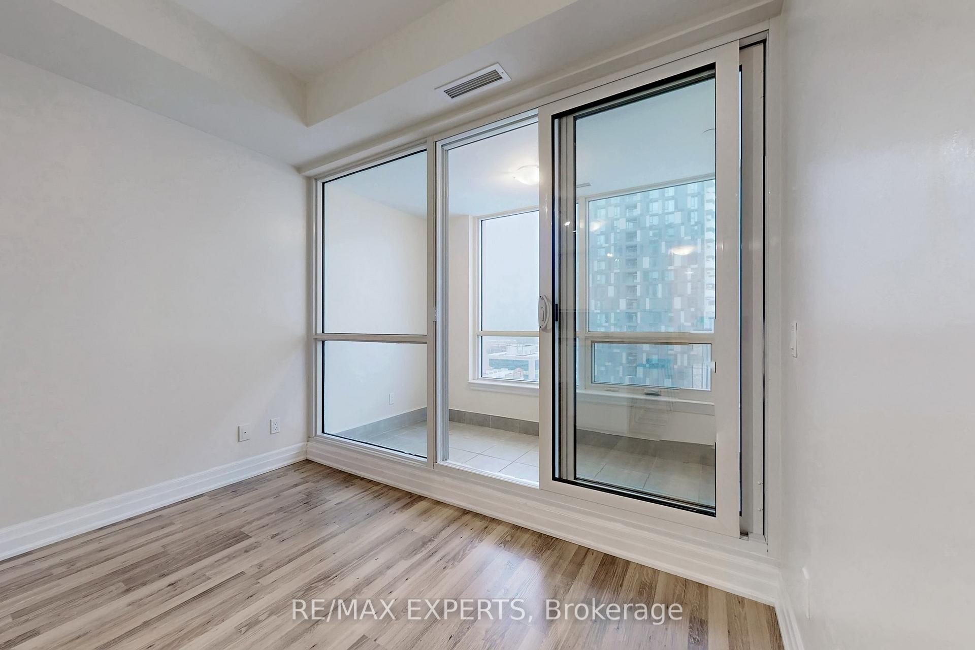 Photo 10 of Unit 1101, 9085 Jane Street, Vaughan, Concord — HOMEH