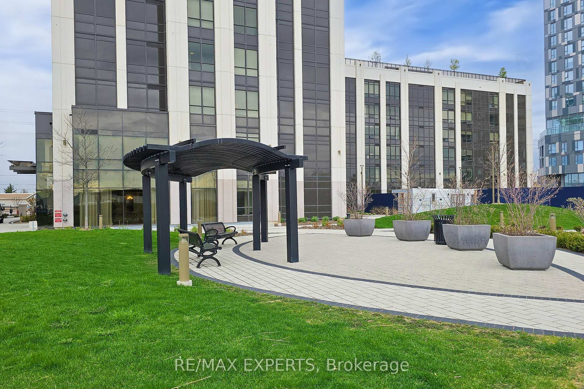 Photo 48 of Unit 1101, 9085 Jane Street, Vaughan, Concord — HOMEH