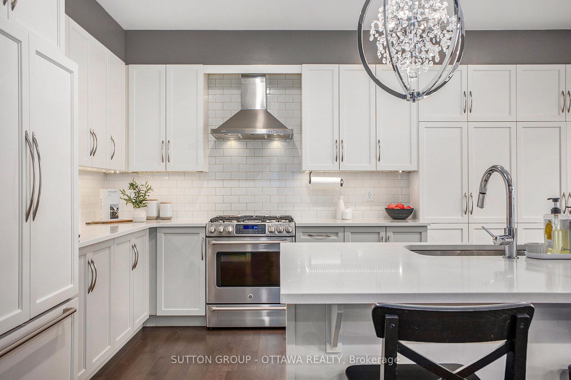 Photo 10 of 156 Asper Trail Circle, Ottawa, Kanata - Emerald Meadows/Trailwest — HOMEH