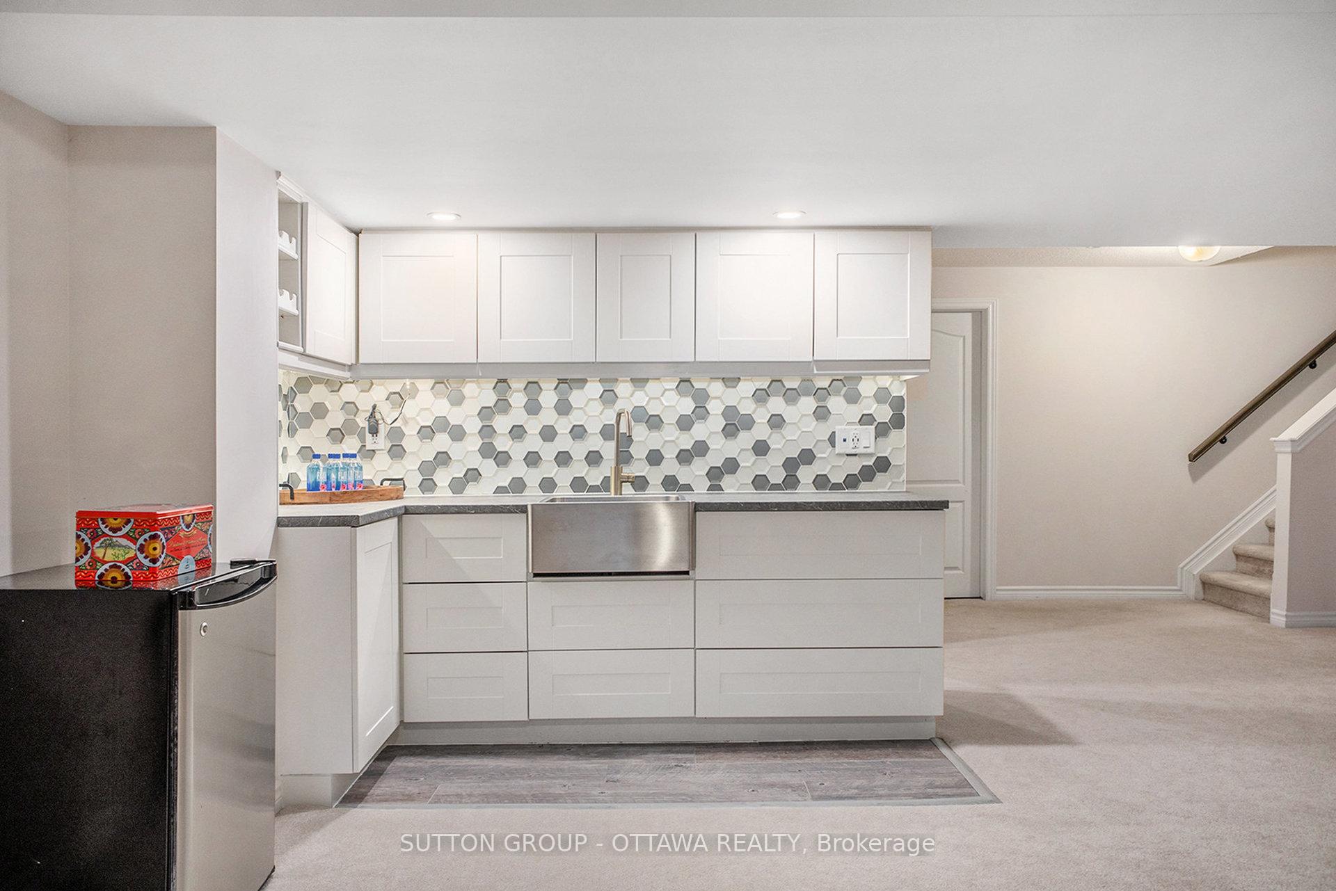 Photo 18 of 156 Asper Trail Circle, Ottawa, Kanata - Emerald Meadows/Trailwest — HOMEH