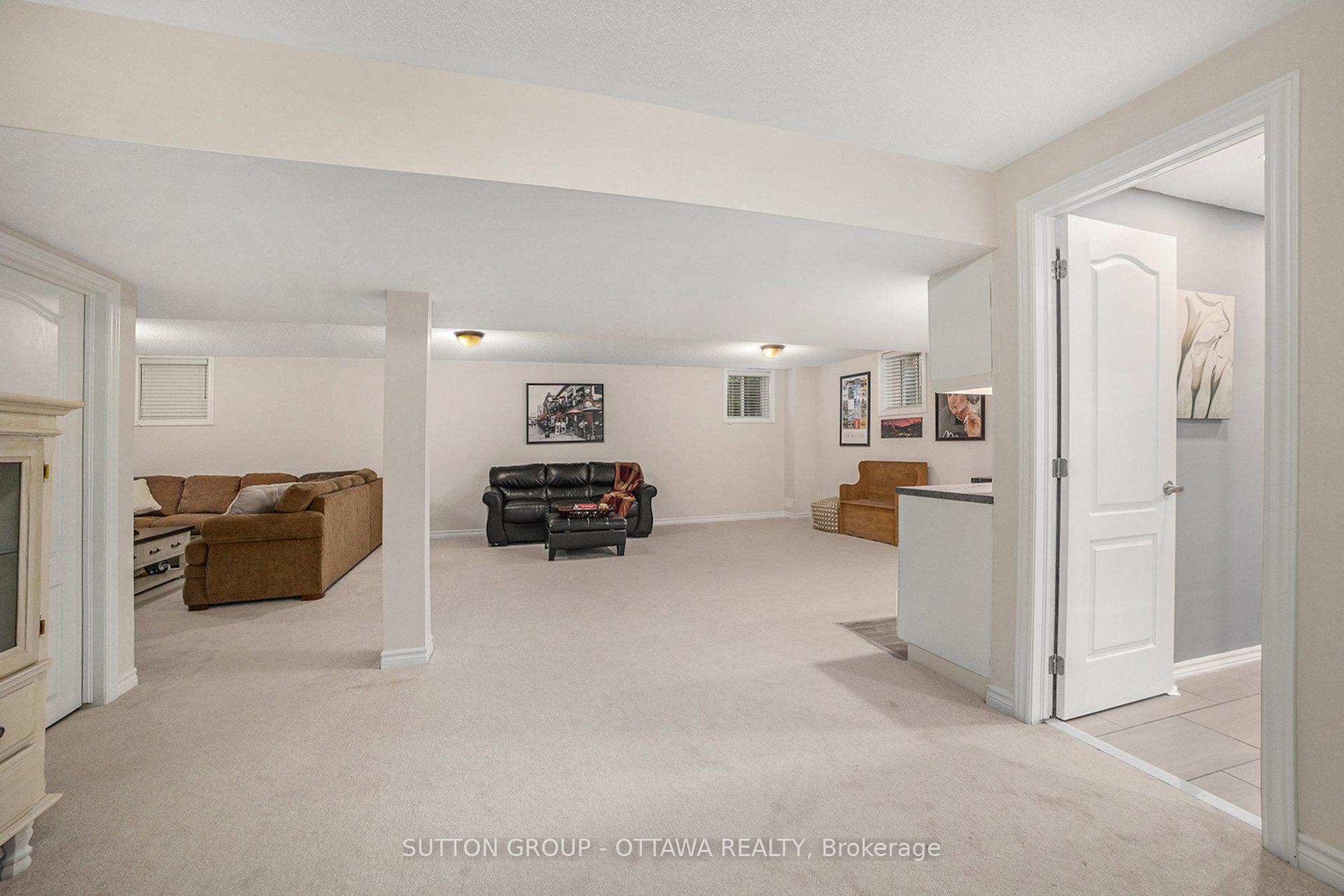 Photo 21 of 156 Asper Trail Circle, Ottawa, Kanata - Emerald Meadows/Trailwest — HOMEH