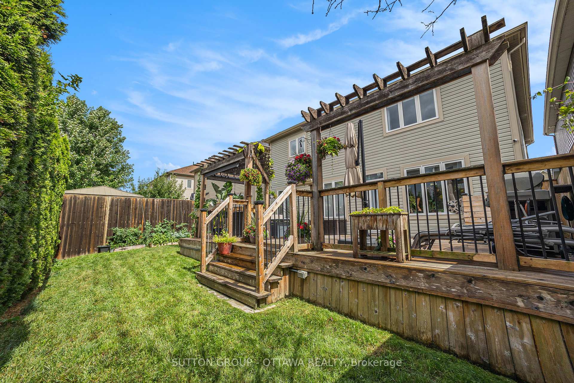 Photo 32 of 156 Asper Trail Circle, Ottawa, Kanata - Emerald Meadows/Trailwest — HOMEH