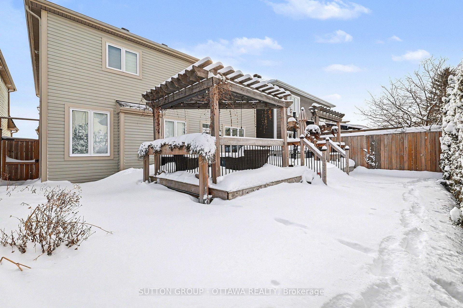 Photo 37 of 156 Asper Trail Circle, Ottawa, Kanata - Emerald Meadows/Trailwest — HOMEH