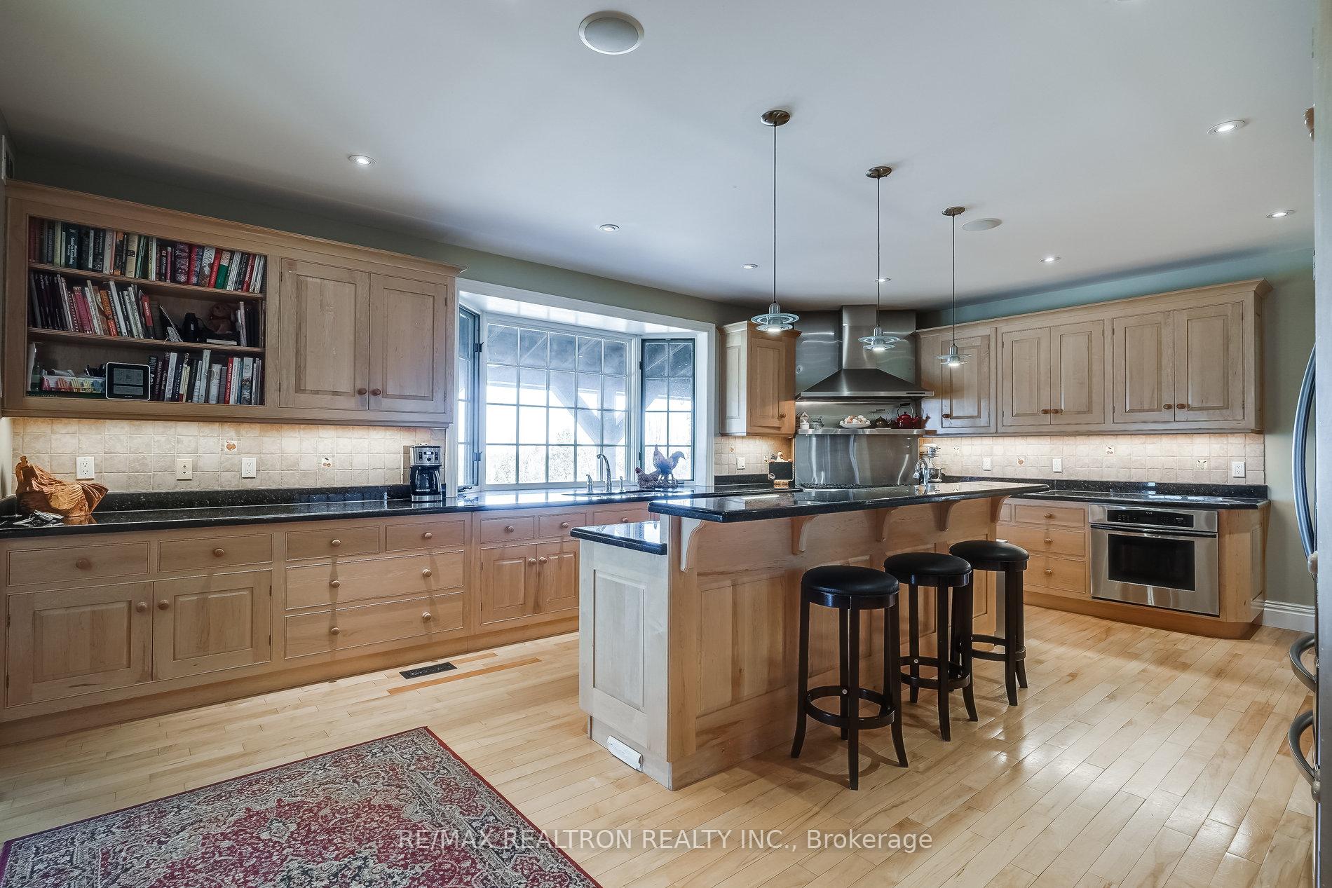 Photo 8 of 290 Bland Line, Cavan Monaghan, Cavan Twp — HOMEH