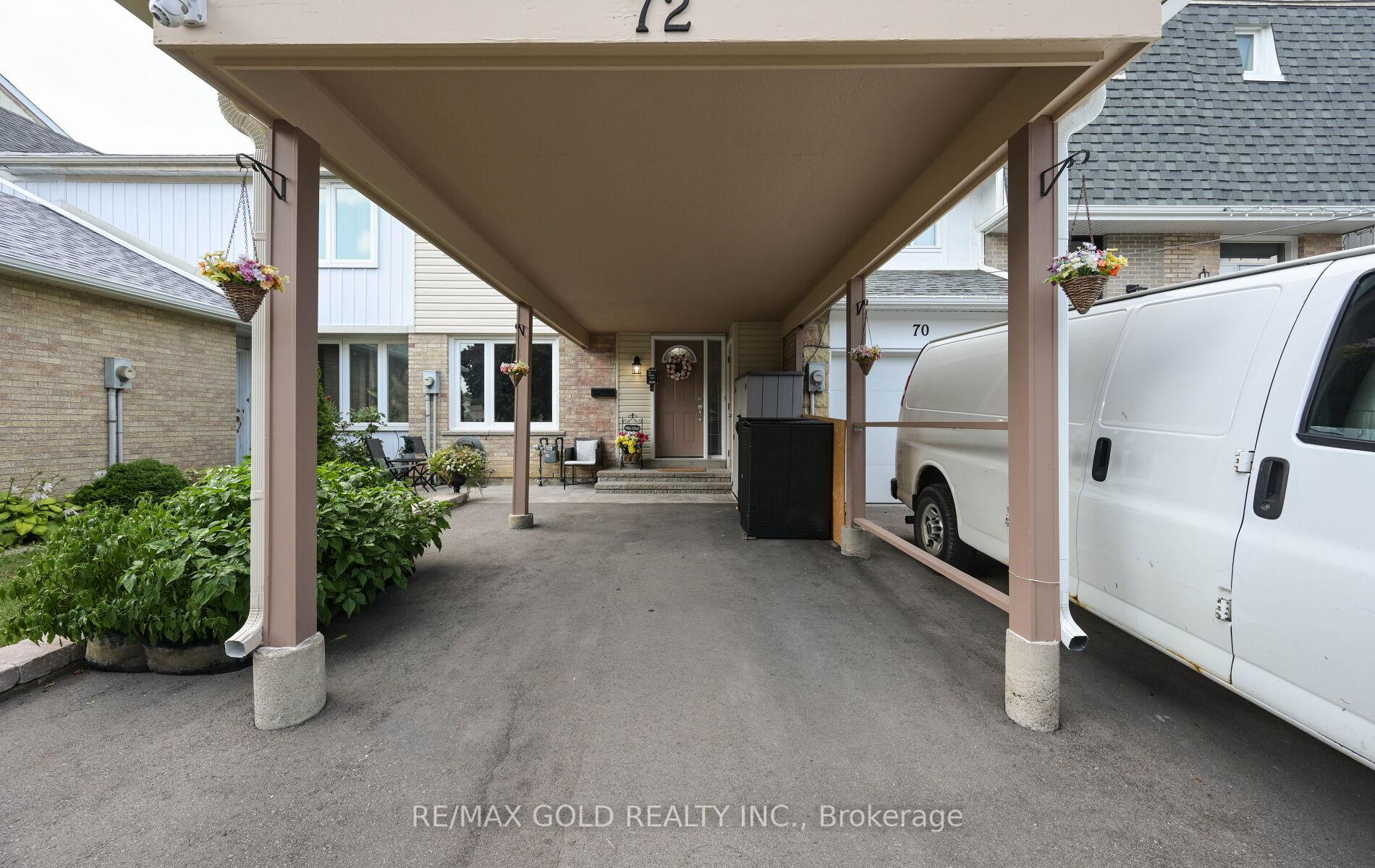 Photo 20 of 72 Courtleigh Square, Brampton, Heart Lake East — HOMEH