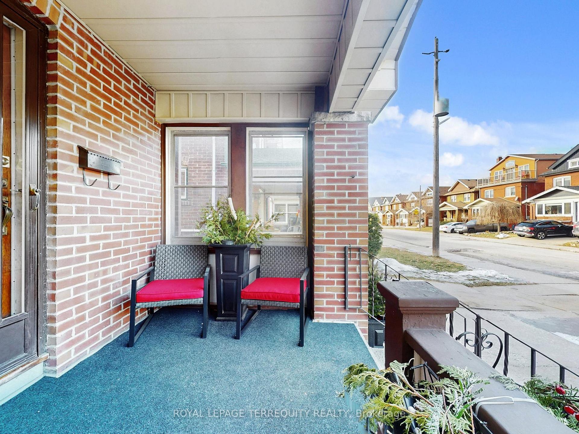 Photo 45 of 371 Strathmore Boulevard, Toronto, Danforth — HOMEH