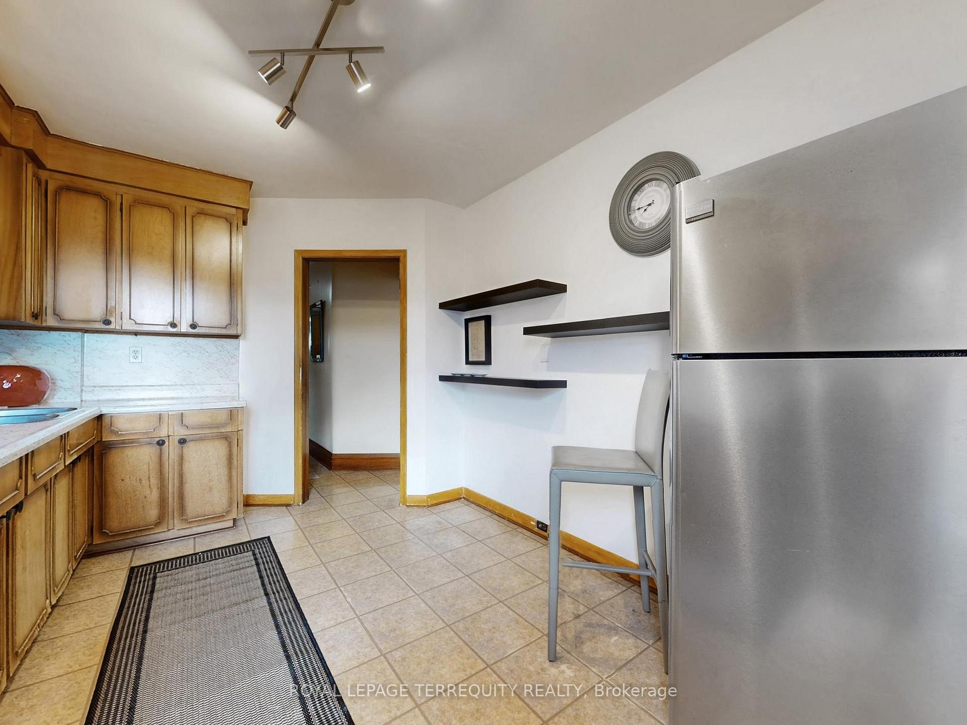 Photo 9 of 371 Strathmore Boulevard, Toronto, Danforth — HOMEH