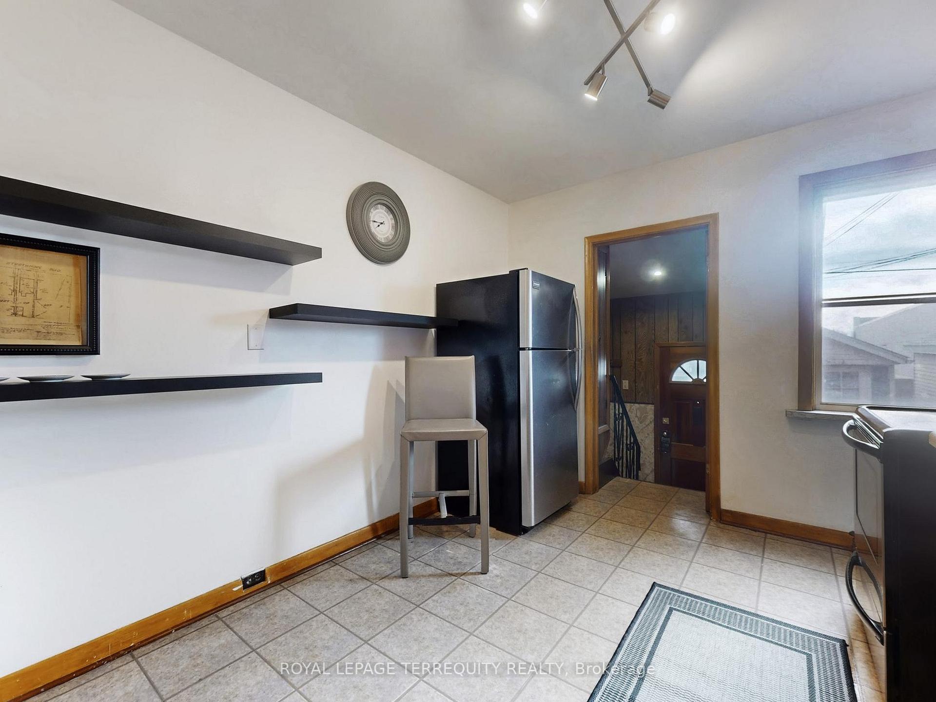 Photo 38 of 371 Strathmore Boulevard, Toronto, Danforth — HOMEH