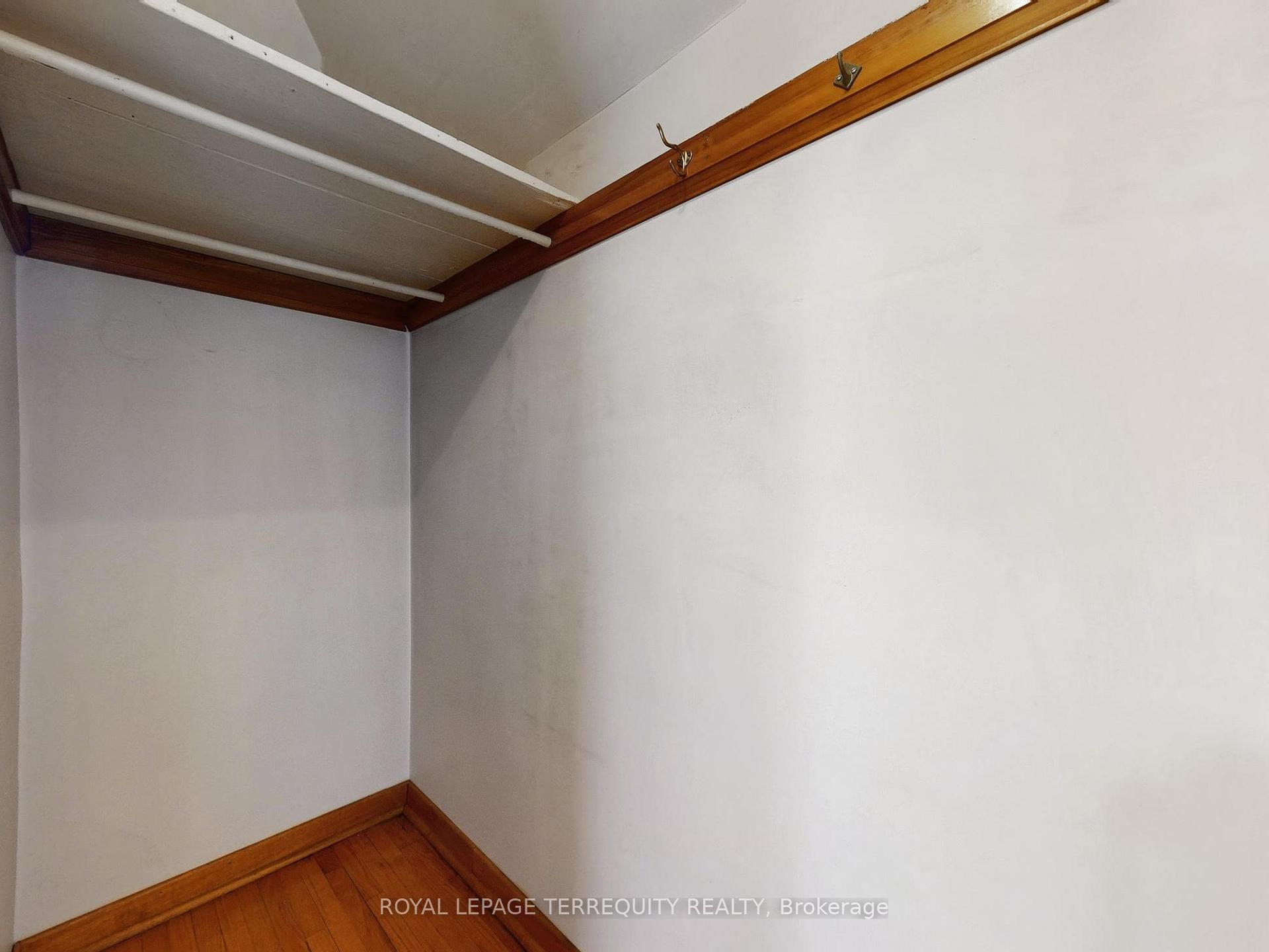 Photo 40 of 371 Strathmore Boulevard, Toronto, Danforth — HOMEH
