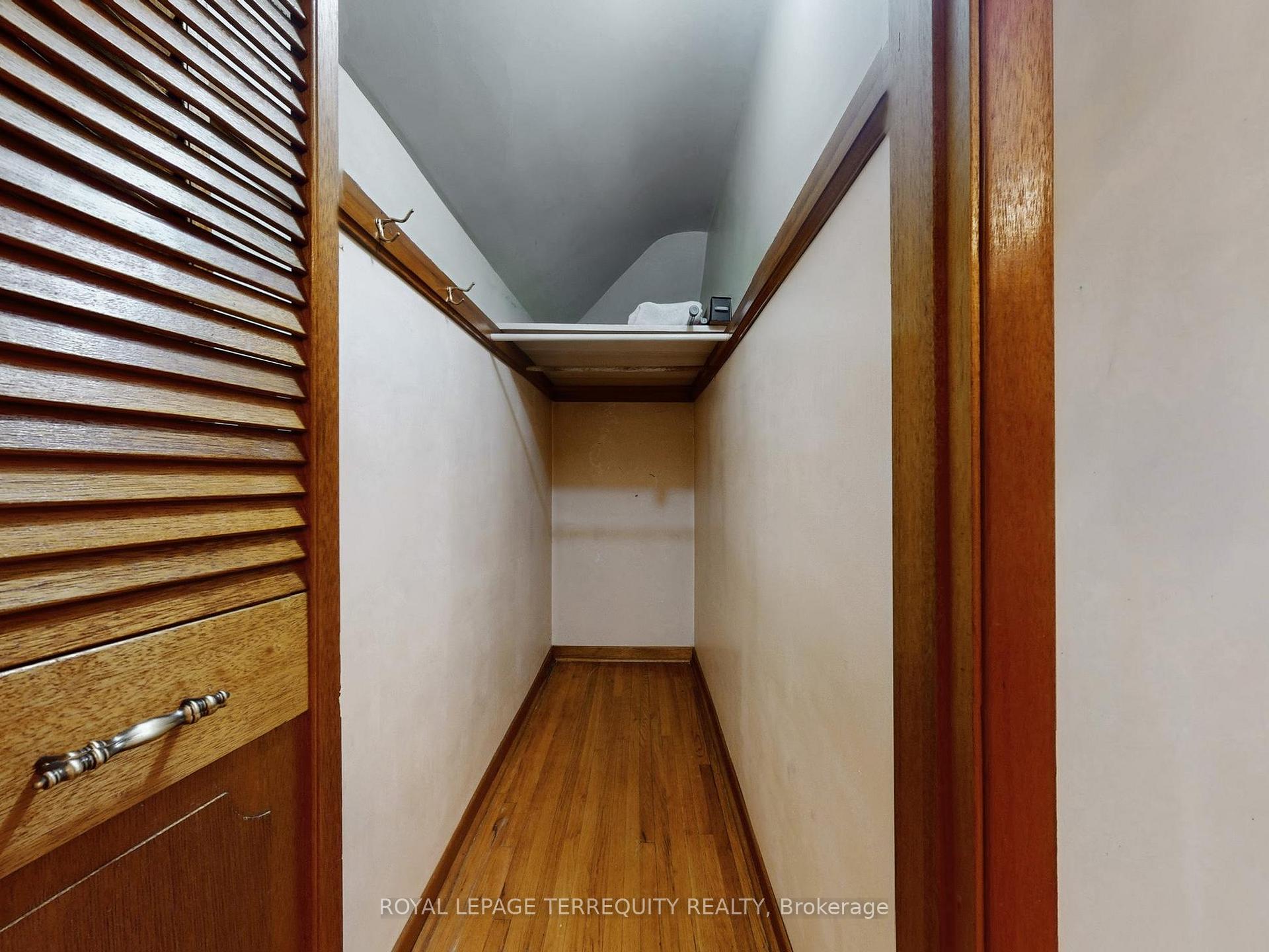 Photo 23 of 371 Strathmore Boulevard, Toronto, Danforth — HOMEH