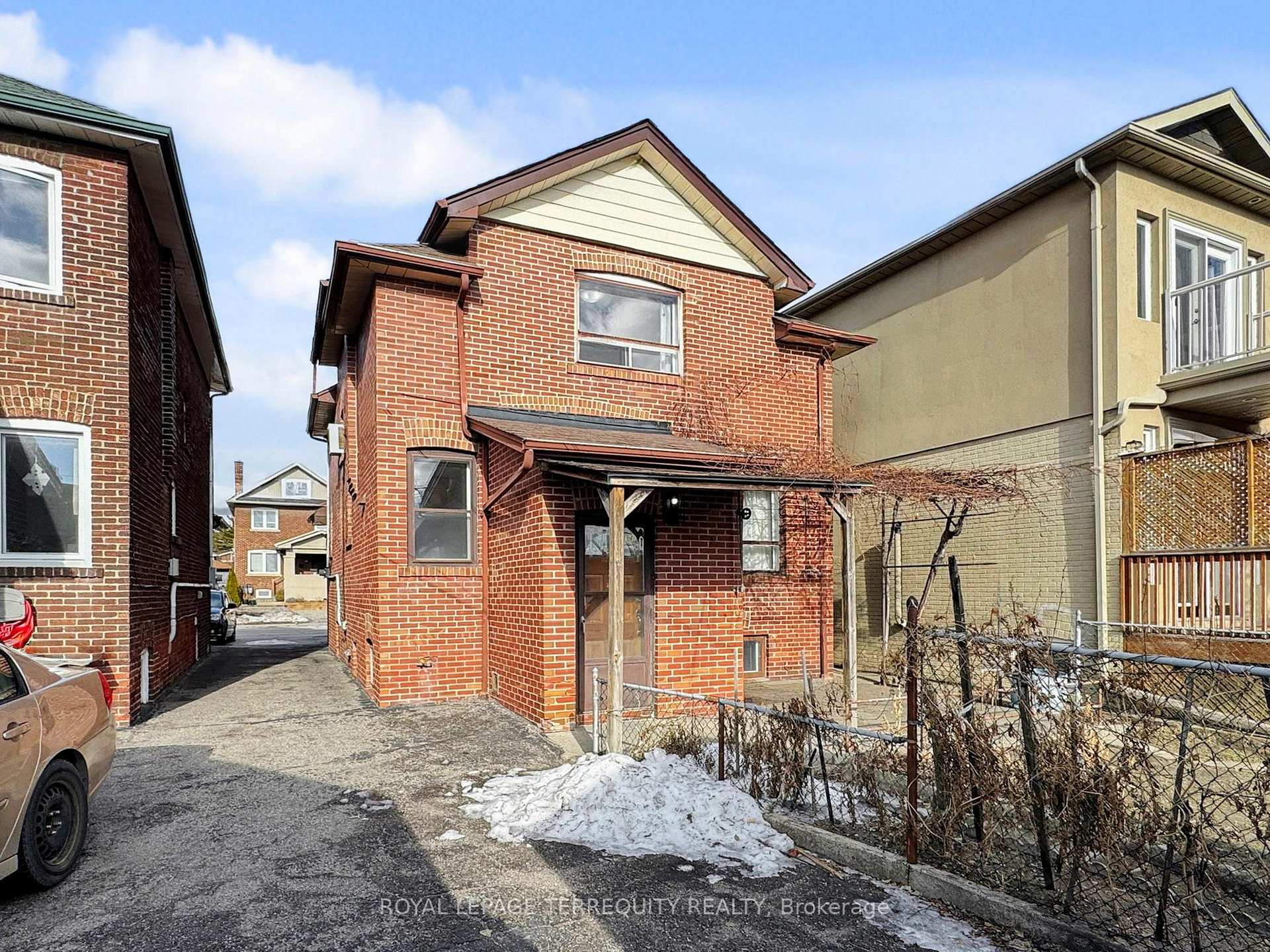 Photo 34 of 371 Strathmore Boulevard, Toronto, Danforth — HOMEH