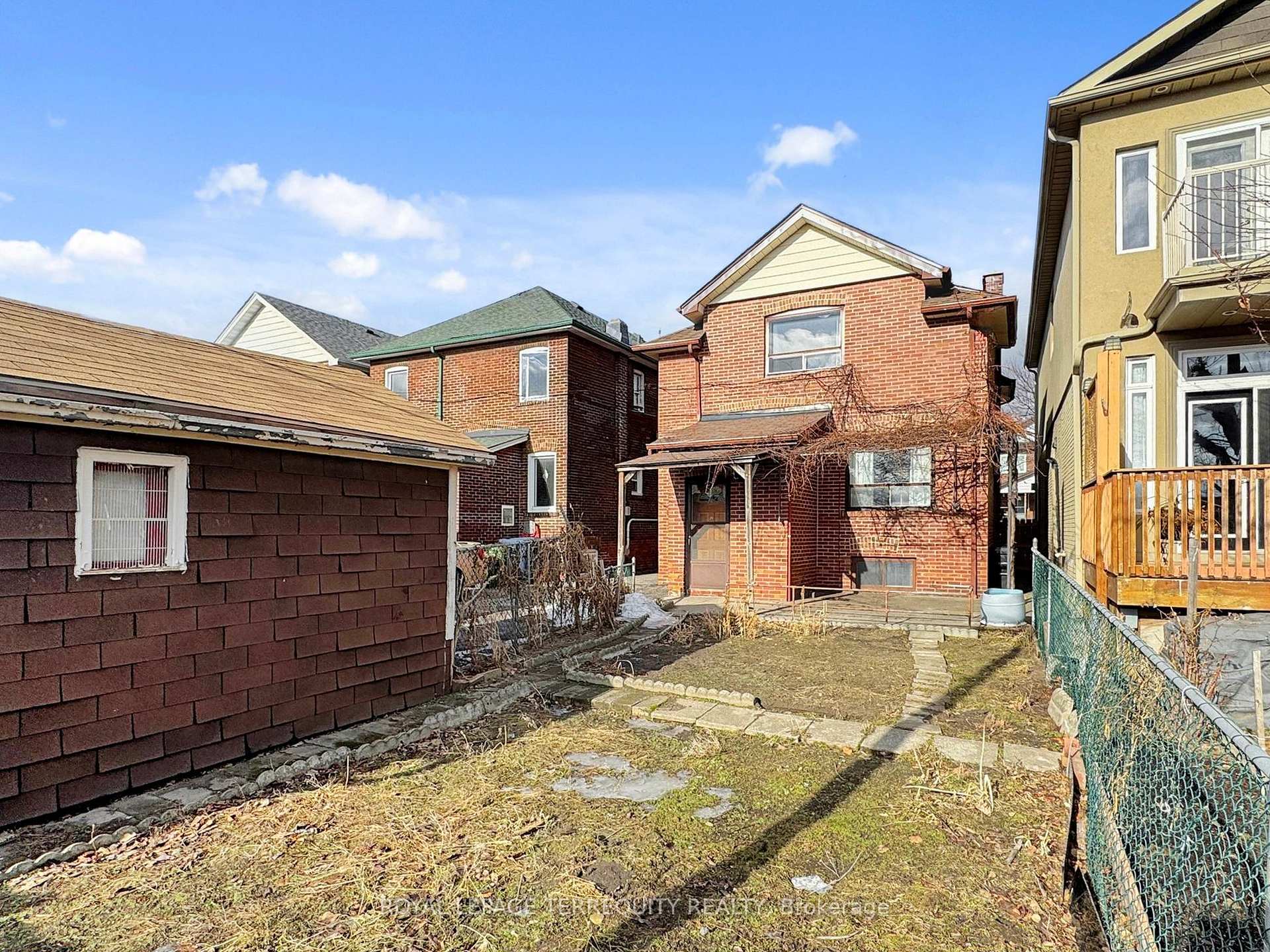 Photo 30 of 371 Strathmore Boulevard, Toronto, Danforth — HOMEH
