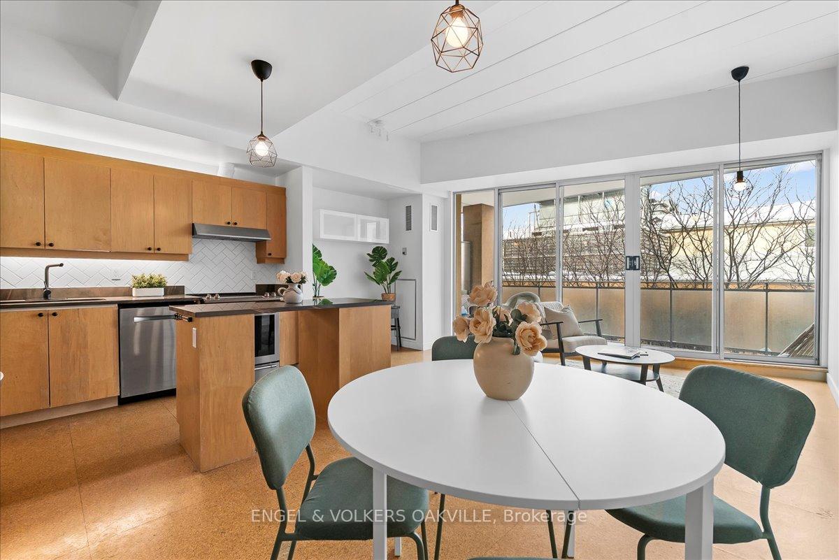 Photo 6 of Unit 511, 160 Baldwin Street, Toronto, Kensington-Chinatown — HOMEH
