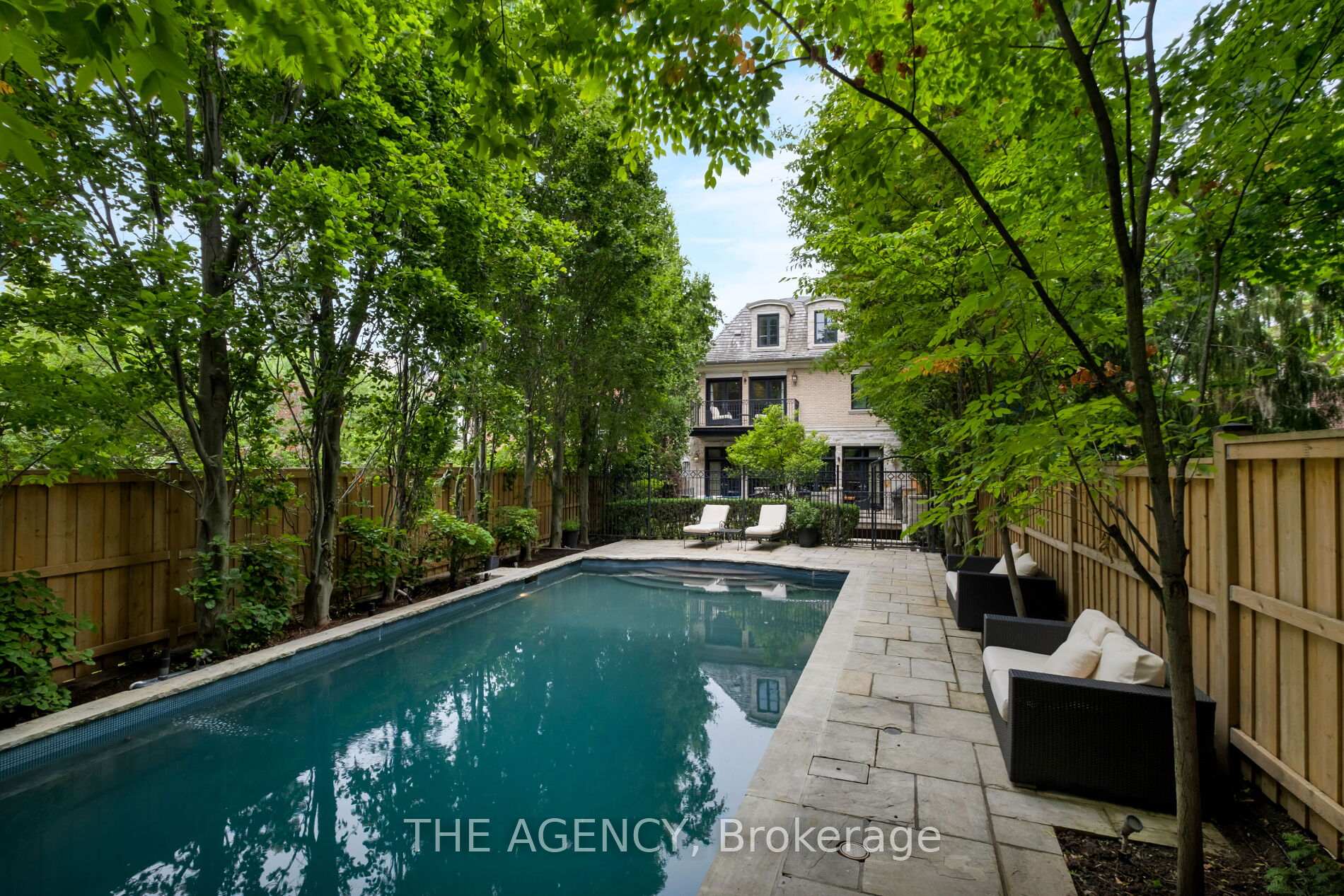 Photo 29 of 190 Forest Hill Road, Toronto, Forest Hill South — HOMEH