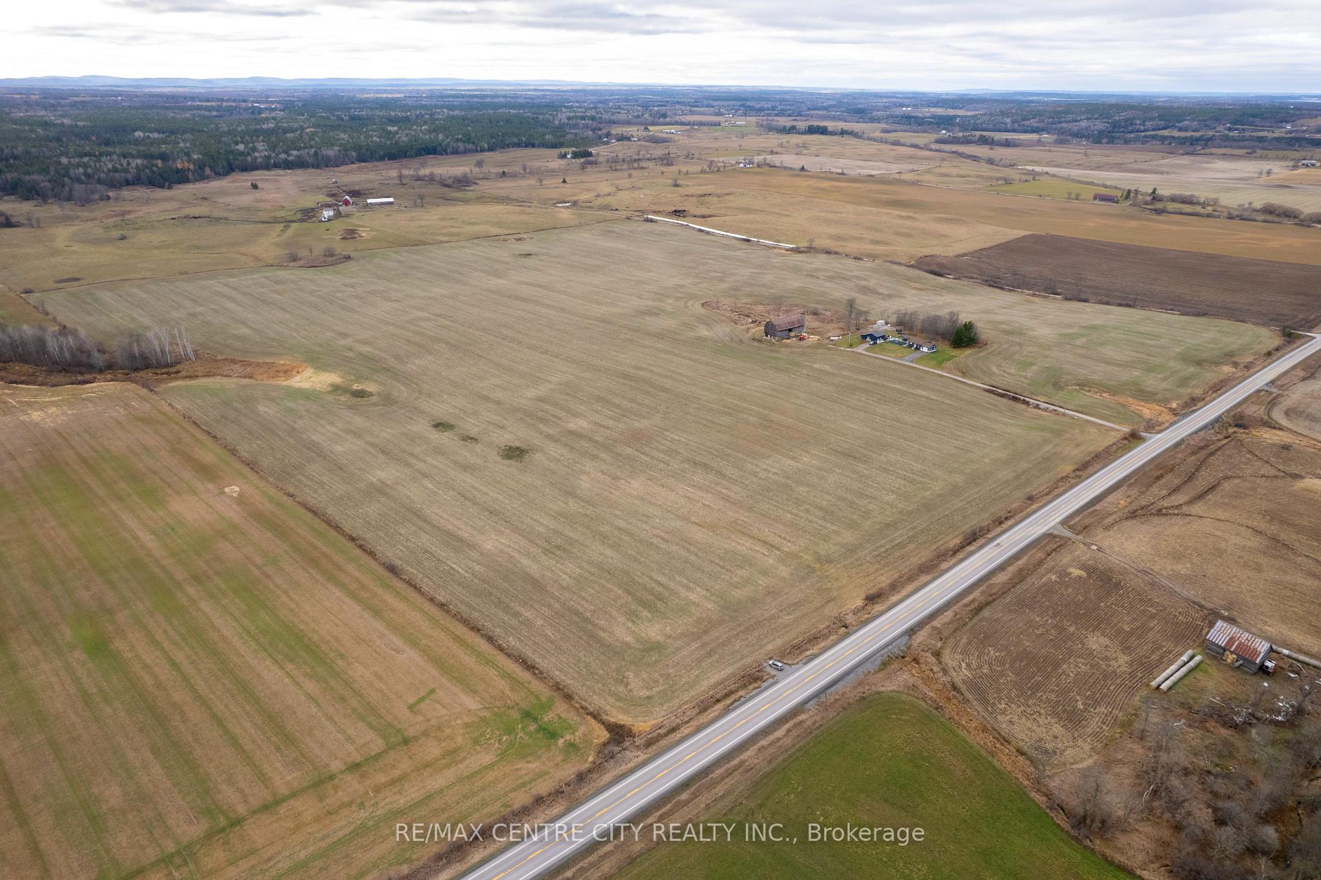 Photo 2 of 2933 Stone Road, Admaston/Bromley, Admaston/Bromley — HOMEH