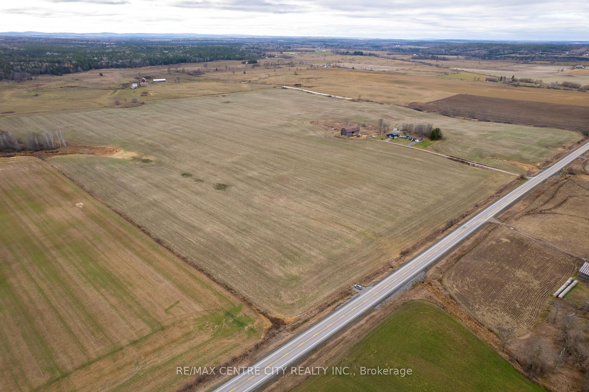 Photo 6 of 2933 Stone Road, Admaston/Bromley, Admaston/Bromley — HOMEH