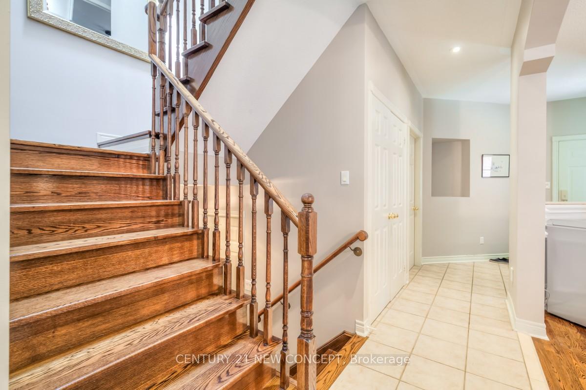 Photo 27 of 115 Ridgeway Court, Vaughan, Maple — HOMEH