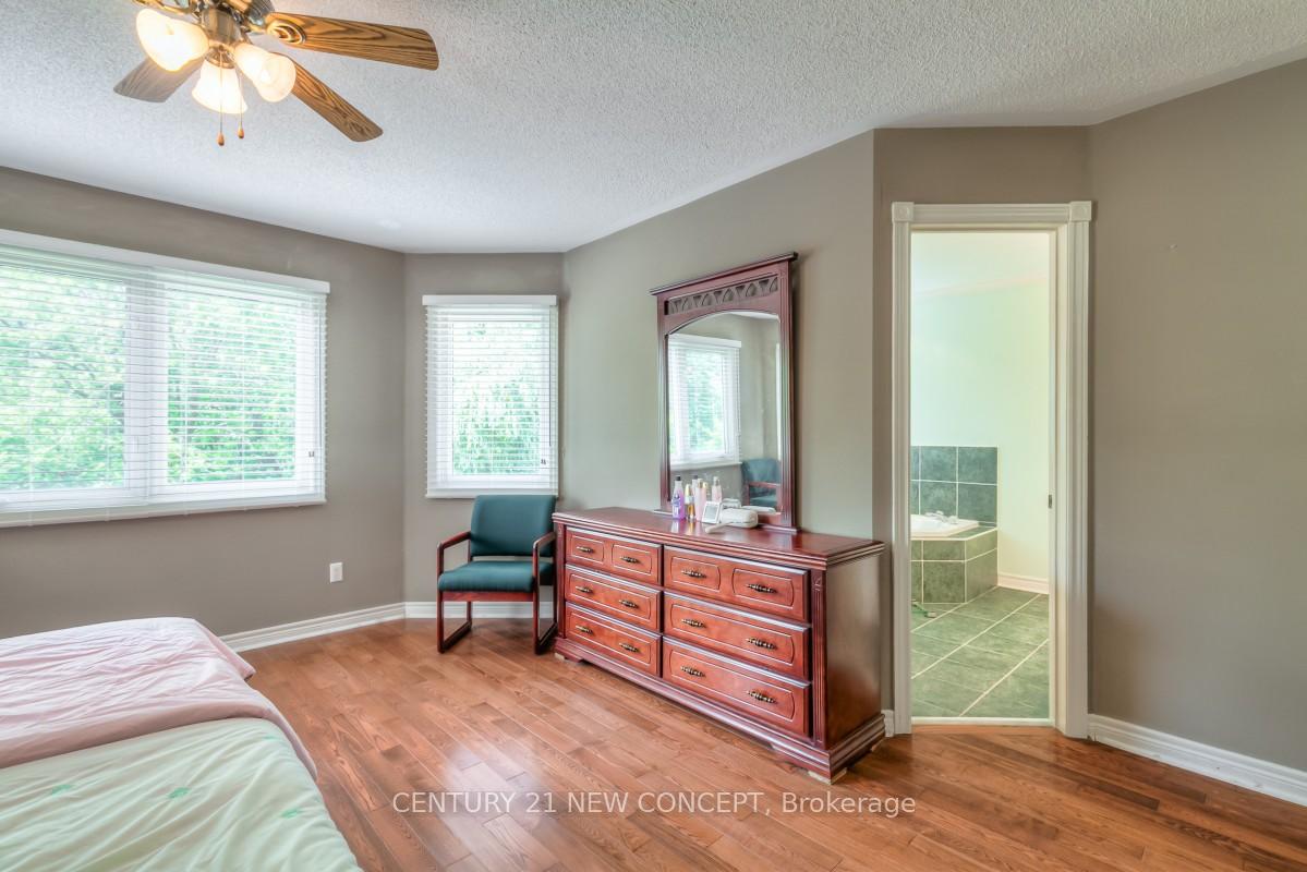 Photo 22 of 115 Ridgeway Court, Vaughan, Maple — HOMEH
