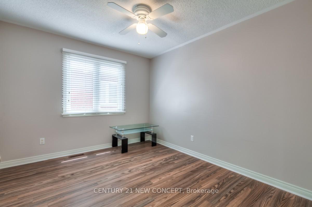 Photo 26 of 115 Ridgeway Court, Vaughan, Maple — HOMEH